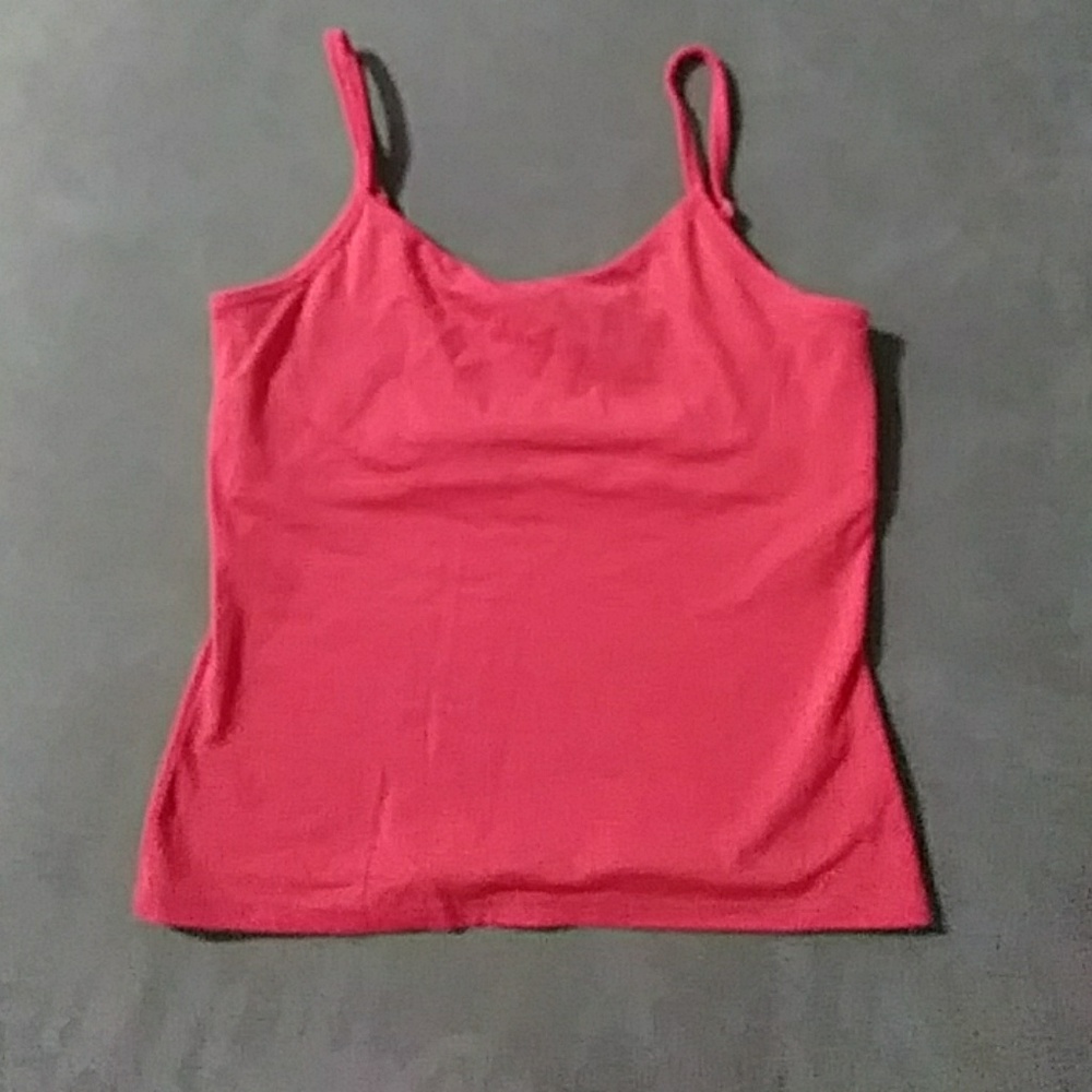 Built-in bra tank top